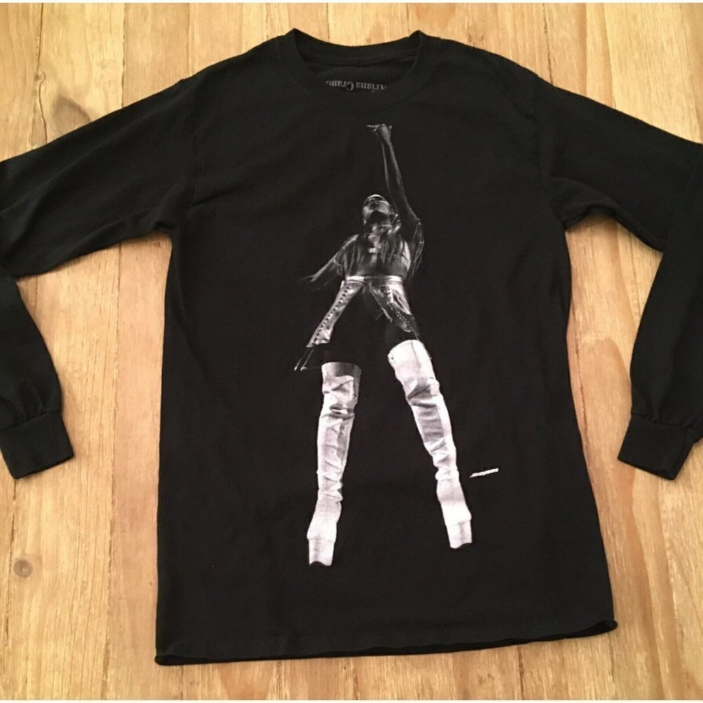 Ariana Grande Sweetener 2019 Tour Live In Concert Long Sleeve T Shirt - Small